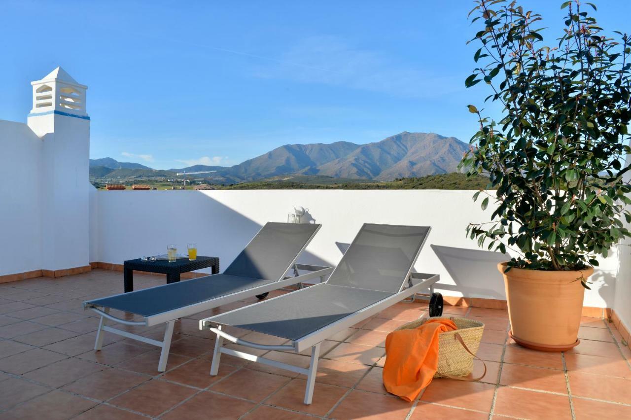 Urbanizacion Galera Sun Apartment Estepona Bagian luar foto